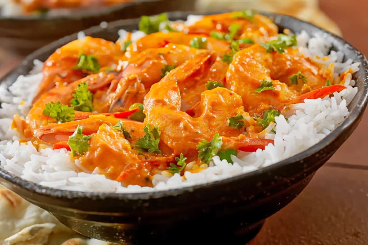 3. Thai Curry Shrimp and Rice - Thai rice recipes