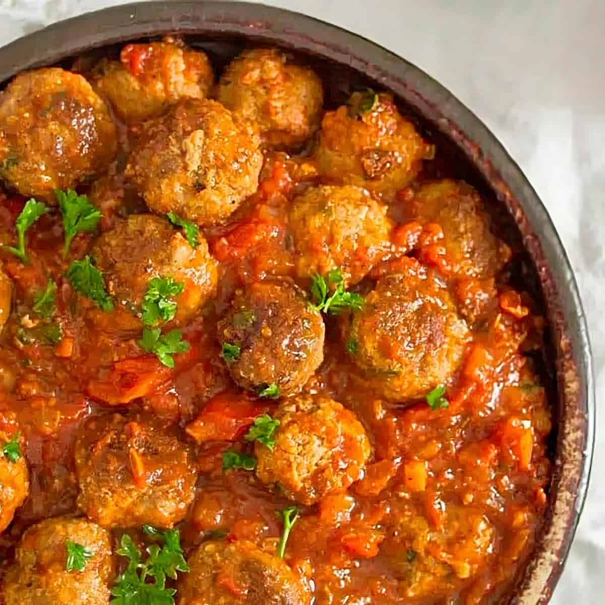 Spanish Meatballs in Tomato Sauce – Albondigas Recipe