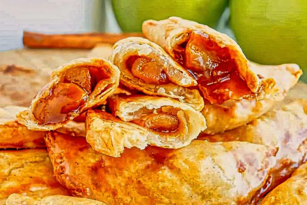 9. Apple Hand Pies - Airfood Recipes