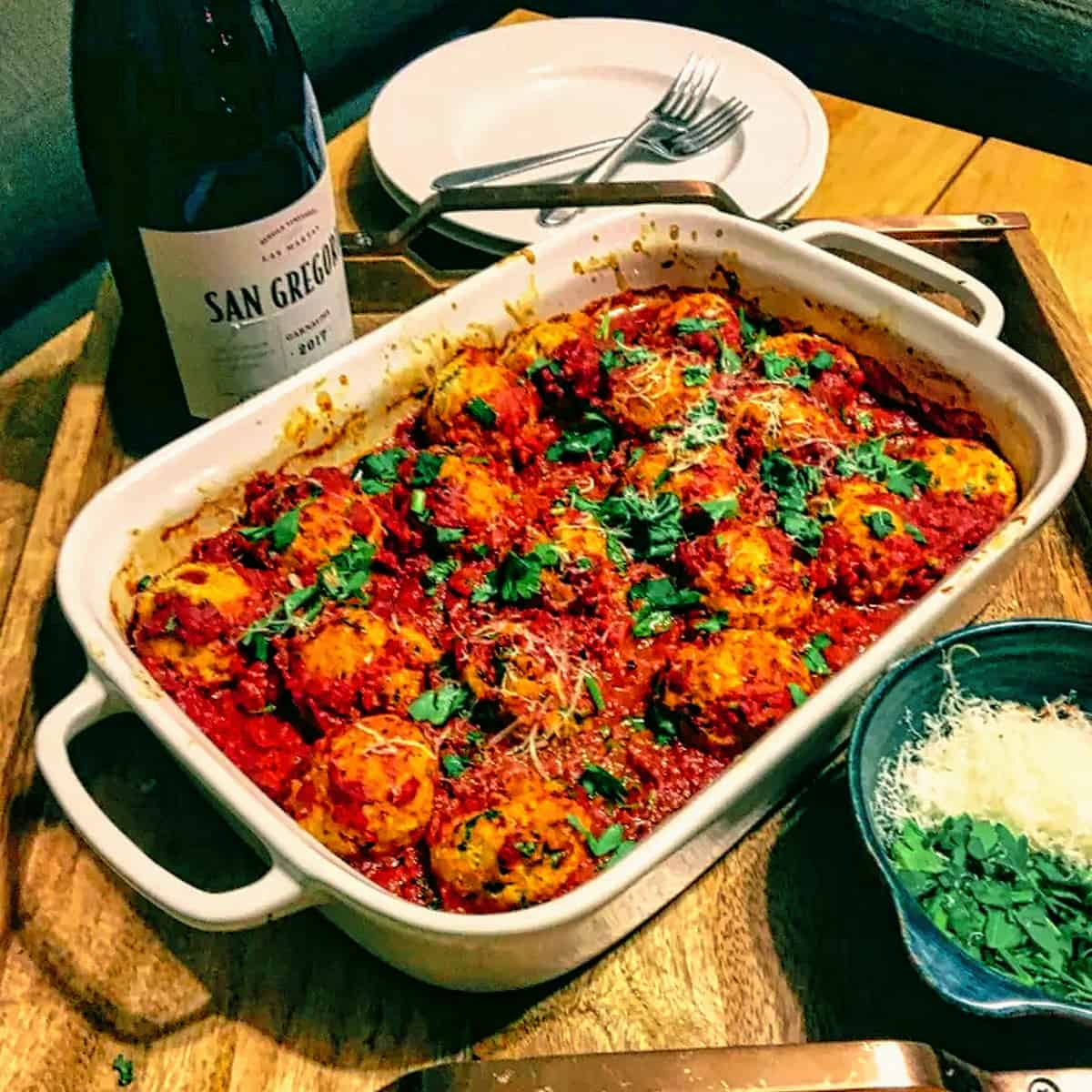 Spanish Meatballs in Red Pepper Sauce