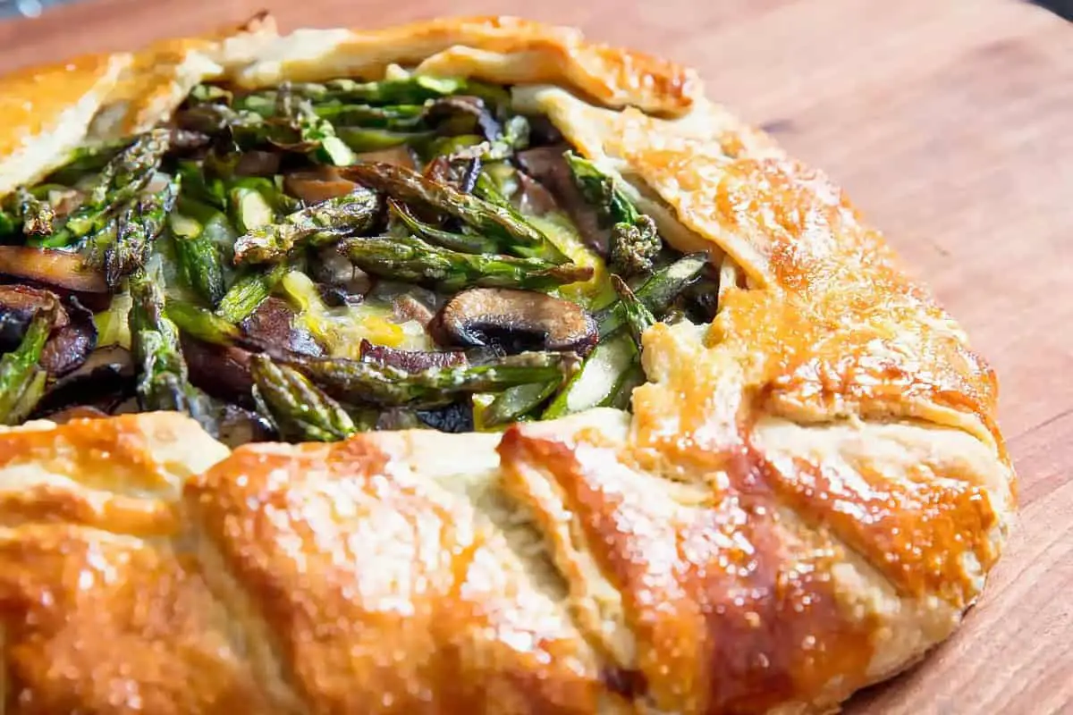 11. Asparagus, Mushroom, Leek, and Cheese Galette Recipe