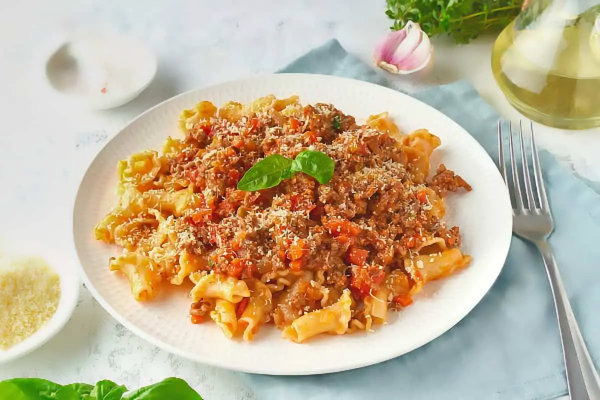 17. Creamy Sun-Dried Tomato Campanelle