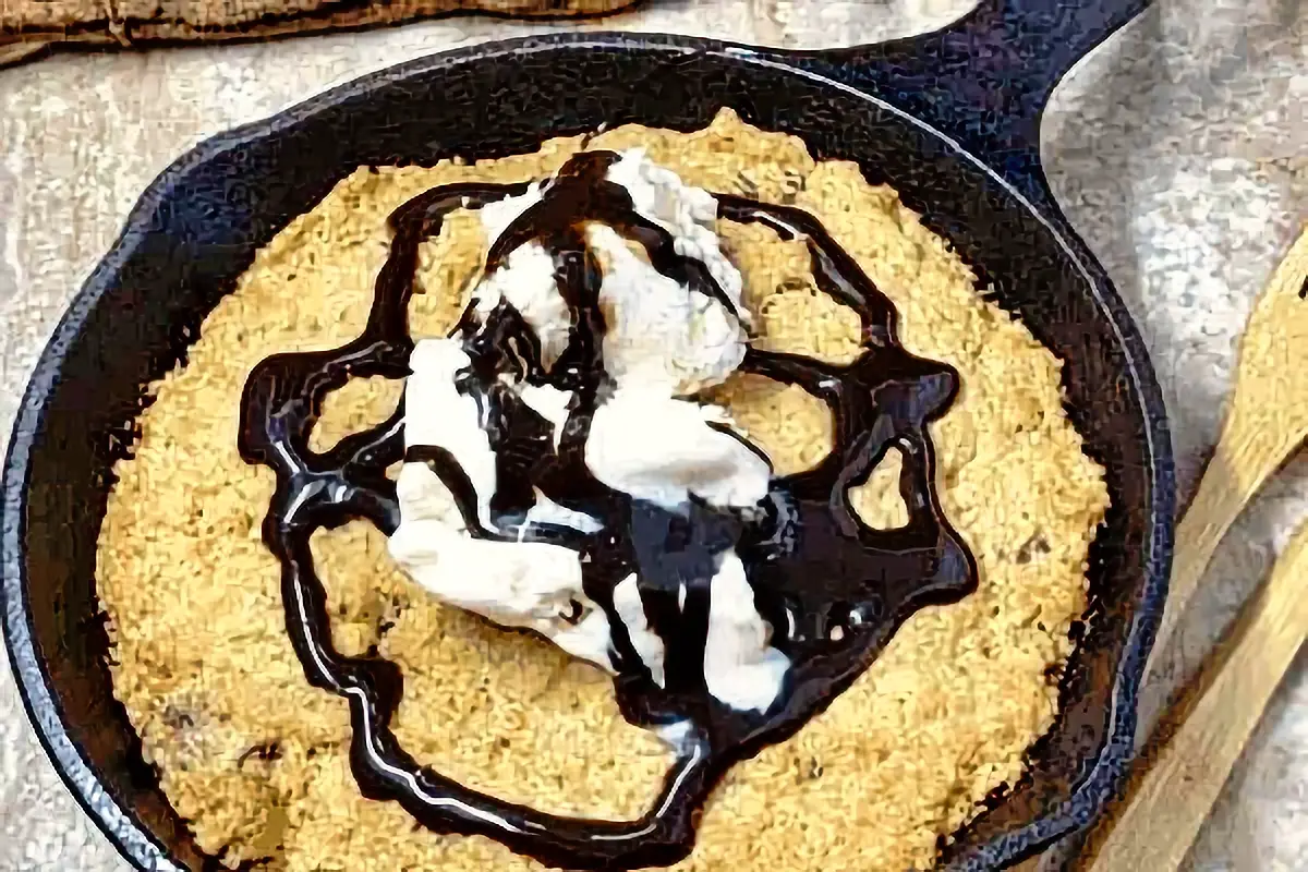 5. Air Fryer Oatmeal Chocolate Chip Cookie Pizza