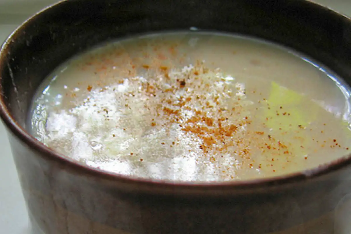 5. Ubugali (Cassava Porridge)