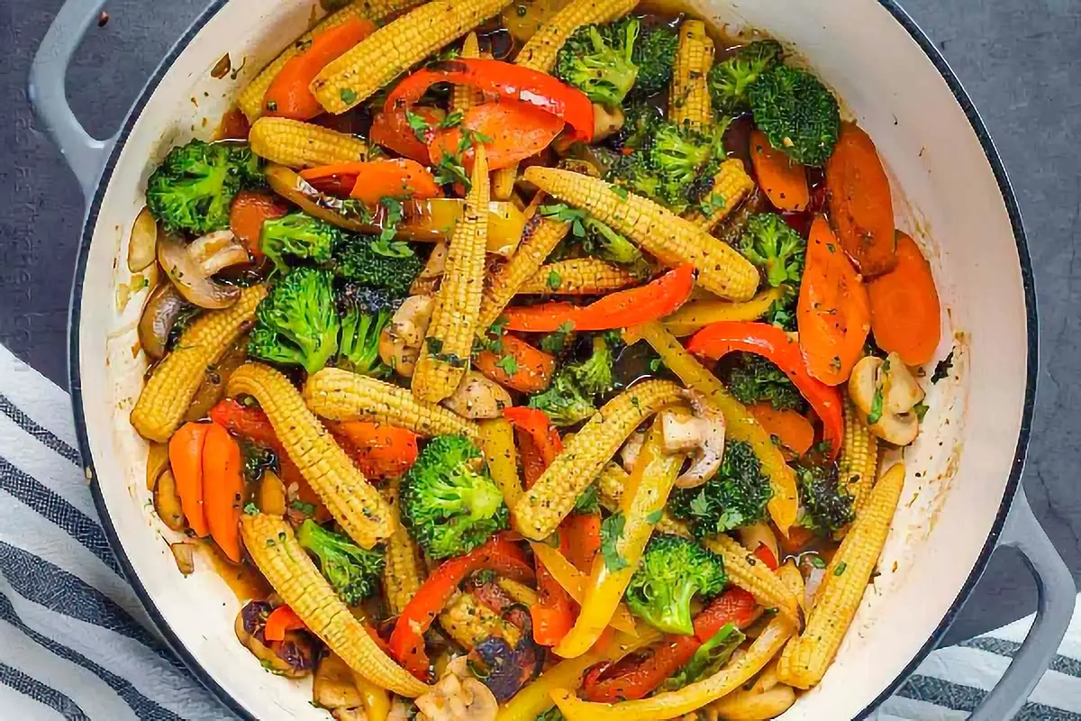 6. EASY Vegetable Stir Fry Recipe - Vegan stir fry recipe