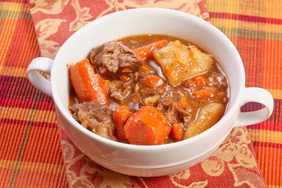 7. Lambí Guisado (Stewed Conch)