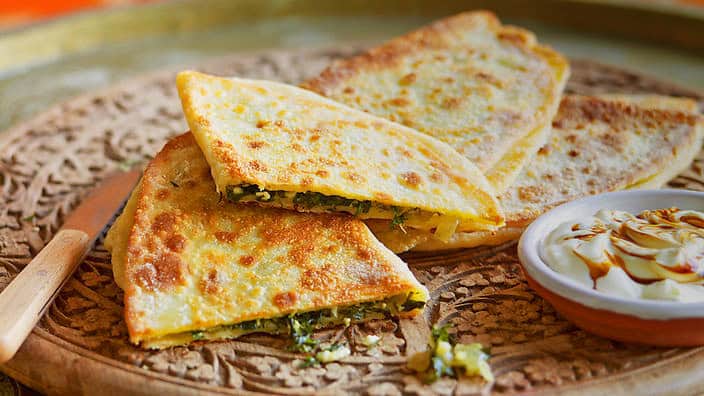 9. Goyarti Gutabi (Azerbaijani foods Herb-filled Pancakes) - Delicious Recipes of Azerbaijan Food