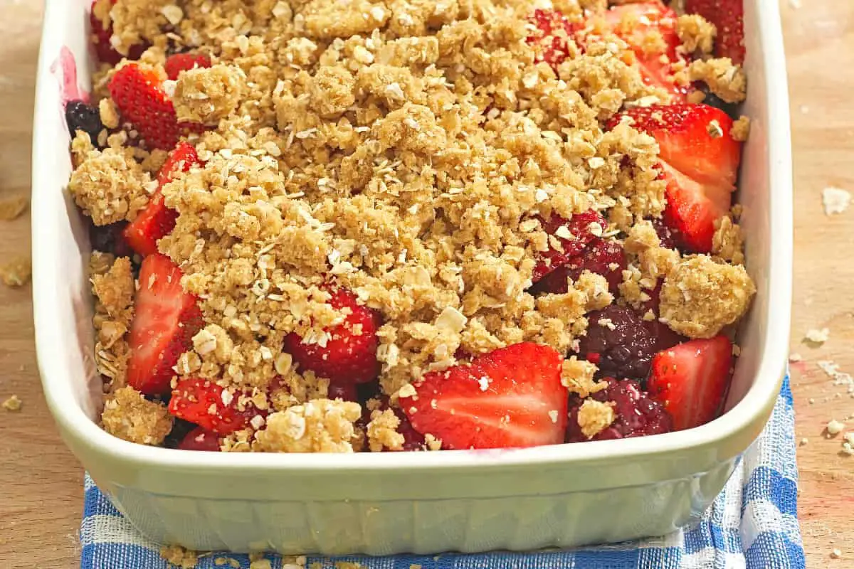 Strawberry Cream Cheese Cobbler - Strawberry Cream Cheese Dessert Recipes