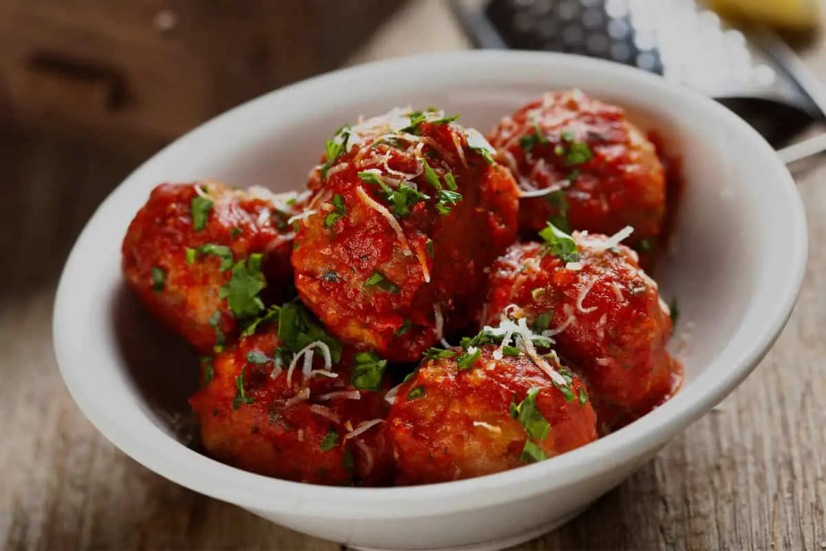 10. Meatballs - Moldovan Recipes