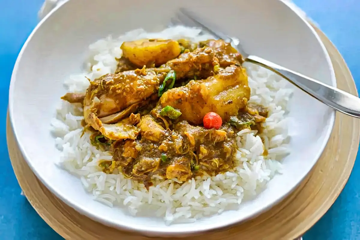 21. Guyanese Chicken Curry - Guyana recipes