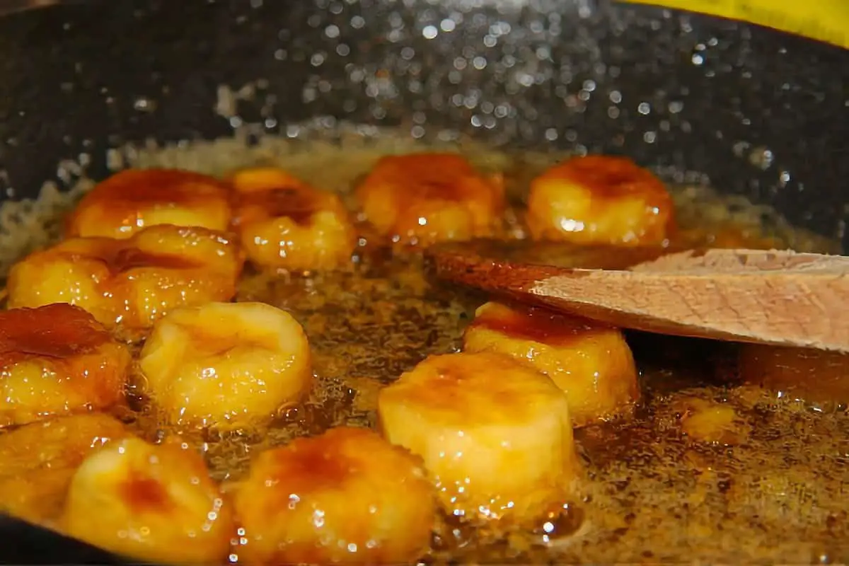 4. Baked Caramelized Banana - Equatorial Guinea recipe