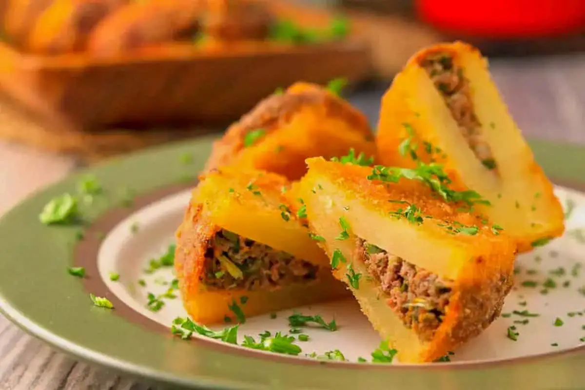 5. M’battan (Libyan Meat Stuffed Potatos)