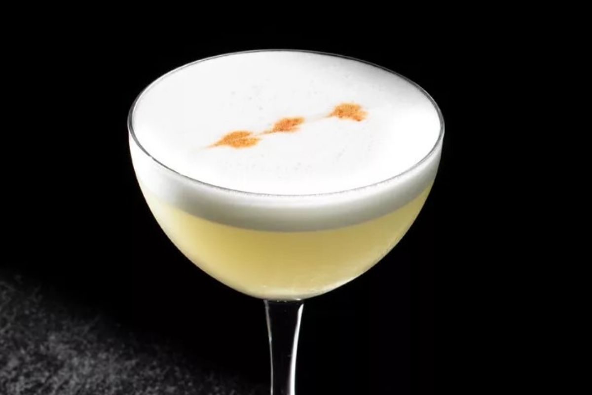 29. Gin Sour