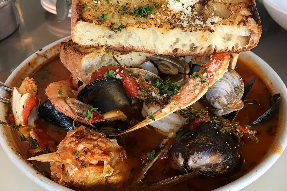4. Anchor Oyster Bar - Seafood Restaurants in San Francisco