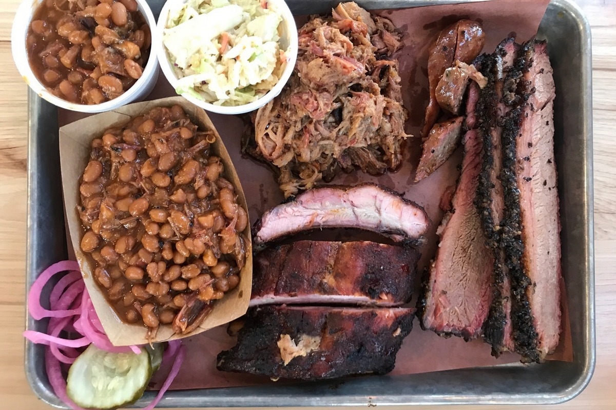 4. Legacy Smokehouse - Barbecue Restaurants in Columbus