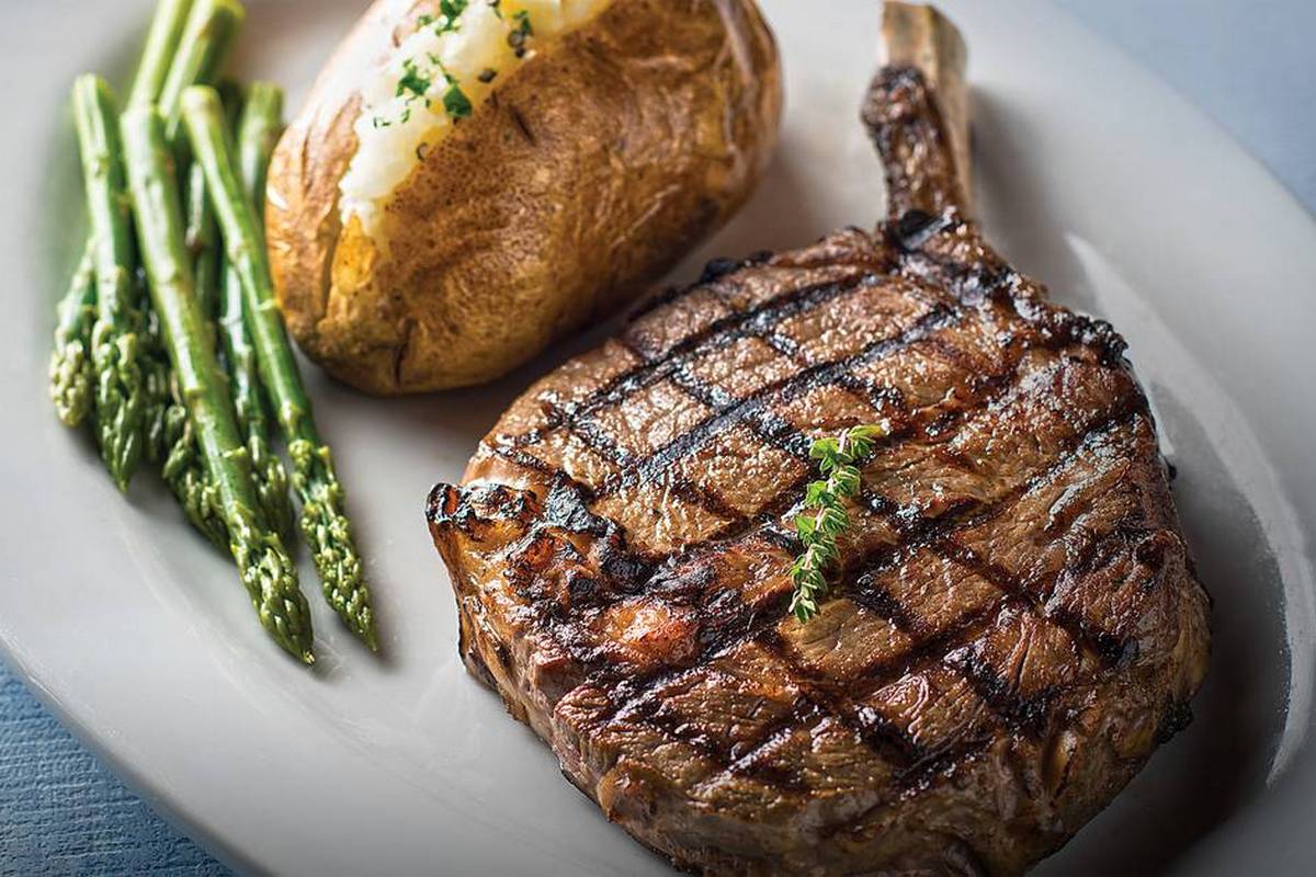 5. The Steakhouse at Circus Circus - Restaurants in Las Vegas