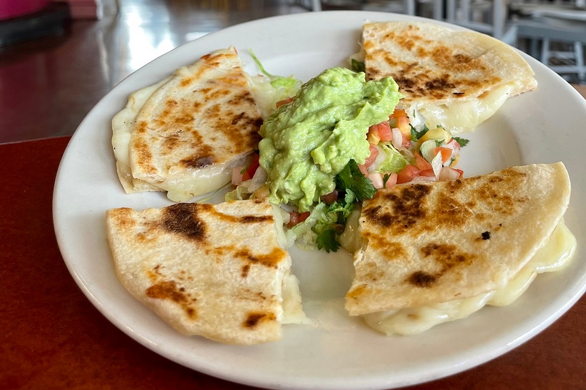 1. Rosario's Mexican Cafe Y Cantina - Budget-friendly Restaurants in San Antonio