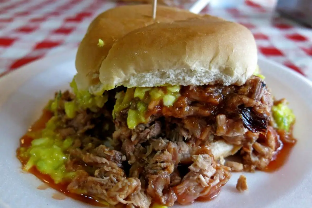 2. Payne's Bar-B-Que - Hole-in-the-wall Restaurants in Memphis