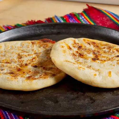 Salvadoran Pupusas de Queso Recipe