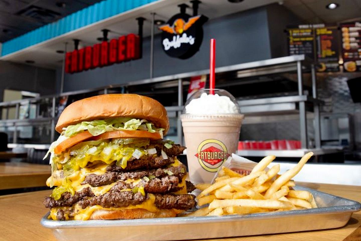 5. Fatburger - Burger Joints in Las Vegas