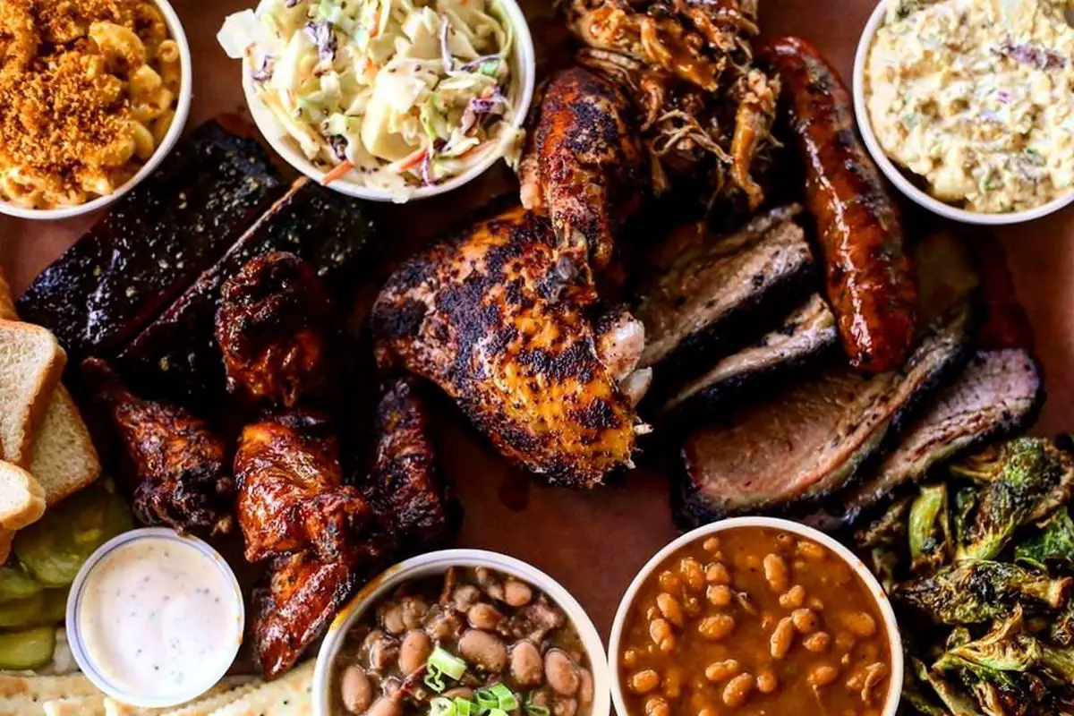 5. Saucy's BBQ - Barbecue Restaurants in New Orleans