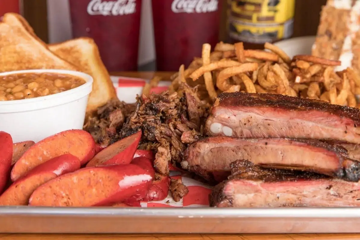 5. Van's Pig Stand - Barbecue Restaurants in Oklahoma City