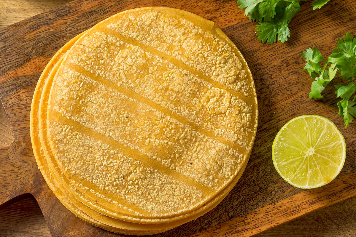 Guatemalan Homemade Corn Tortillas Recipe