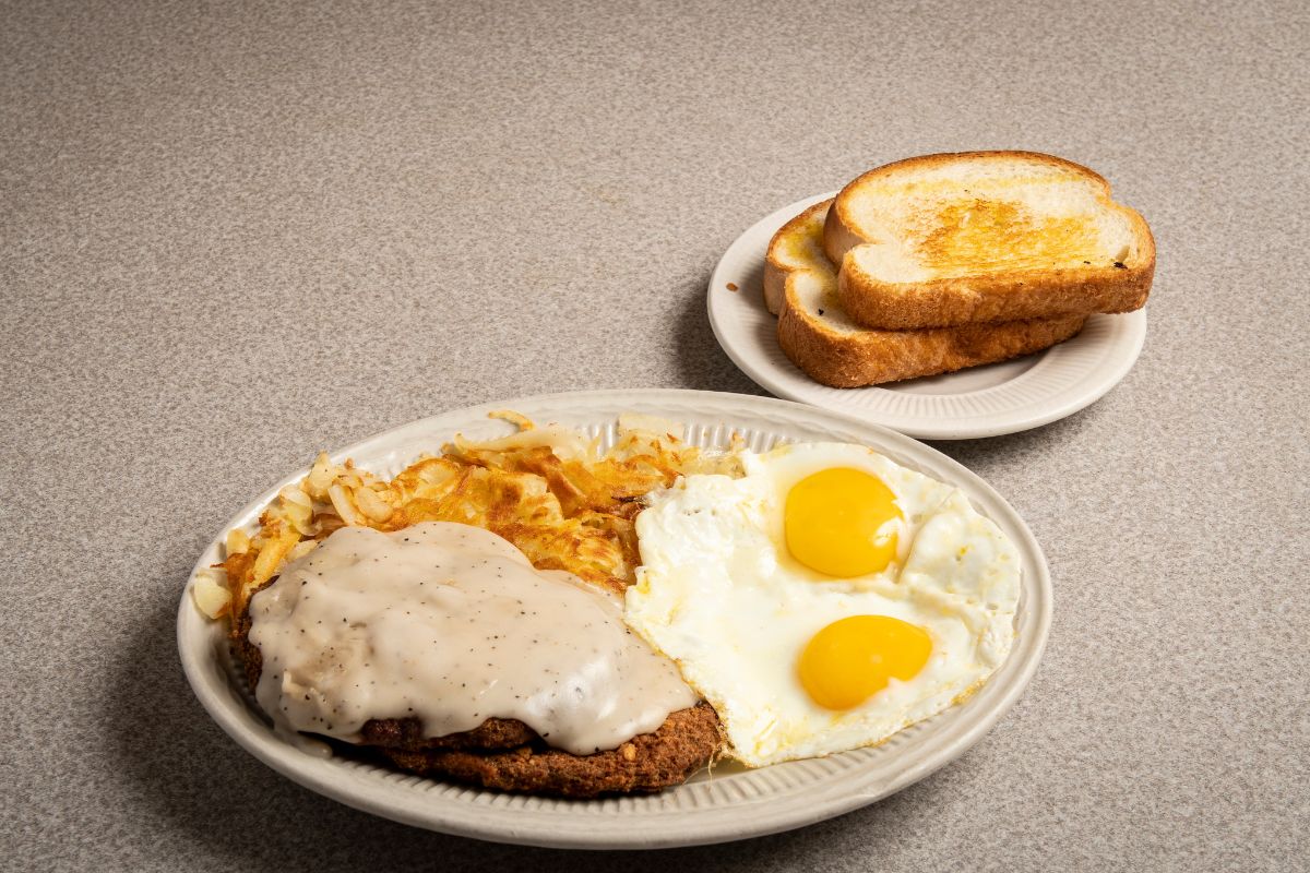 Who Has The Best Hole-in-the-Wall Restaurant in Louisville