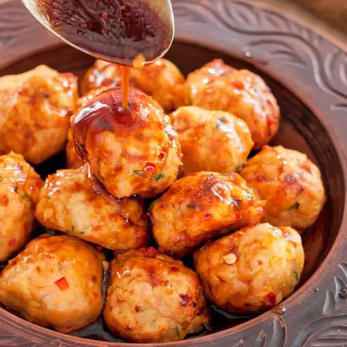 Vietnamese Style Meatballs with Chili Sauce Recipe