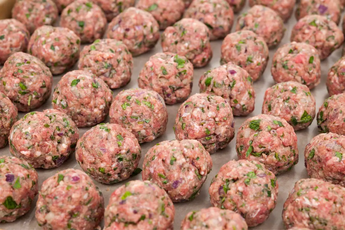 Norwegian Meatballs with Gravy