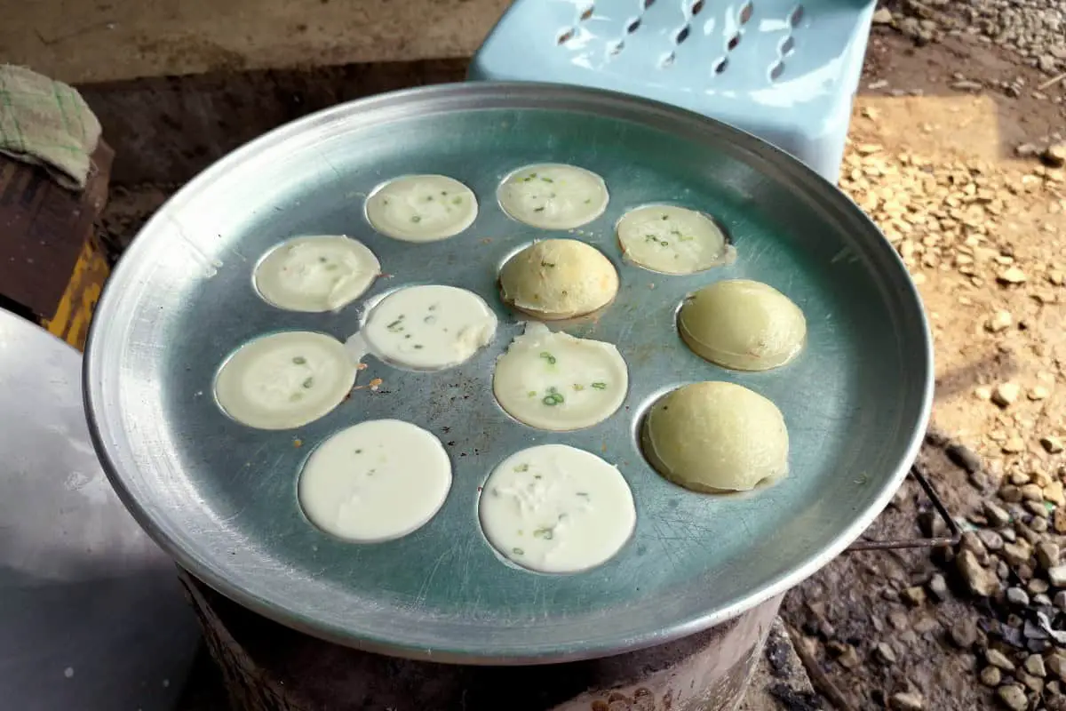 Laos Sweet Coconut Cakes Recipe