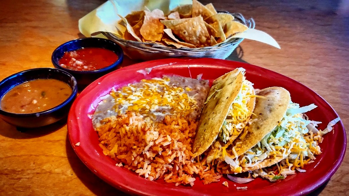 1 Who Has The Best Mexican Food In Phoenix - Las Glorias Grill