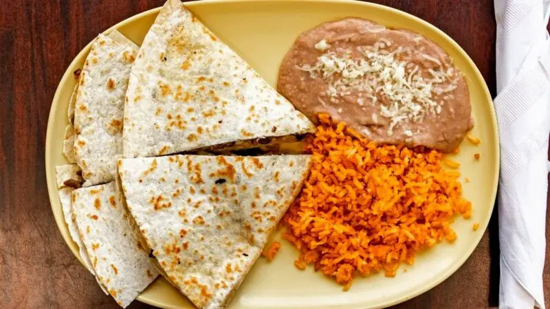 3 Who Has The Best Mexican Food In Memphis - Caminos De Michoacan