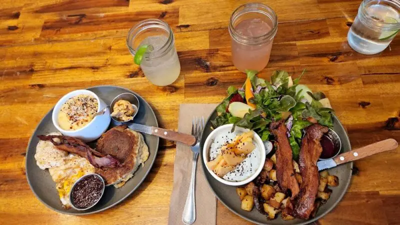 Best Lafayette Hole-in-the-Wall Restaurants in LA - Scratch Farm Kitchen